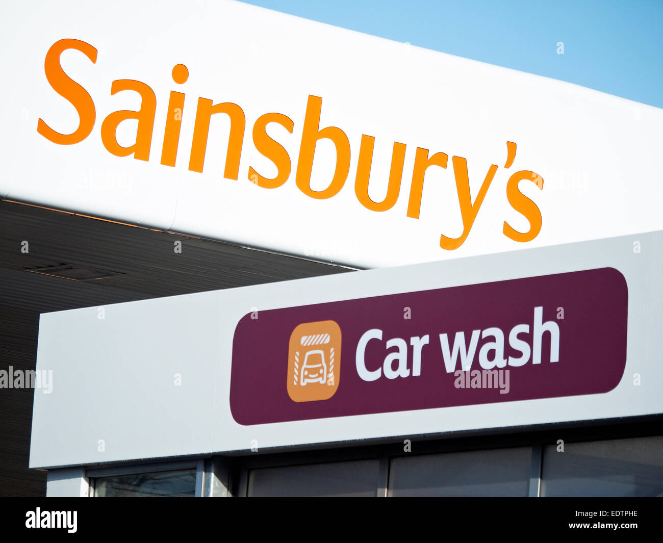 Sainsbury`s car wash sign UK Stock Photo Alamy